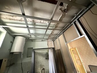 3 izbový rodinný dom 124 m2 pozemok 691 m2 v obci Šintava - 10