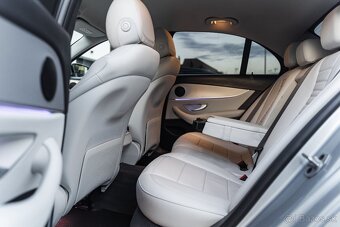 Mercedes-Benz E trieda Sedan 220 d A/T - 10