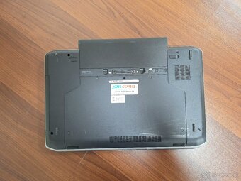 Dell Latitude E5520 - 10