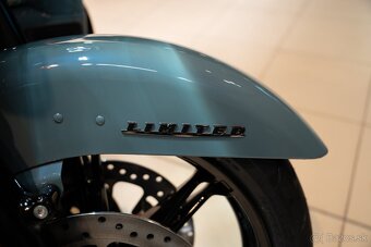 Harley Davidson Street Glide ULTRA LIMITED - 10