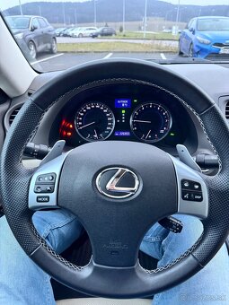 Lexus is 250 luxury - 10