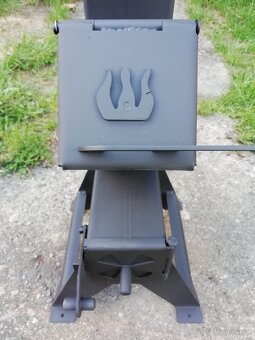 Prenosny zahradny gril Rocket Smart - 10