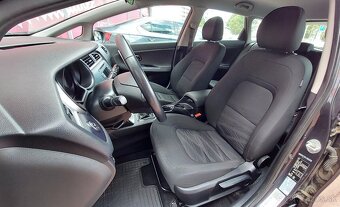 Kia Ceed SW 1.6 CRDi 100kW Comfort Plus - 10
