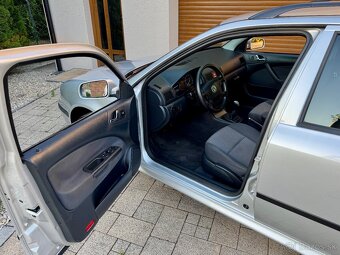 Škoda Octavia COMBI 1.9TDI 4x4+NAVI+model 2005+Dovoz CH+Top - 10