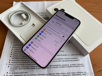 Apple iPhone 13 128GB - 10