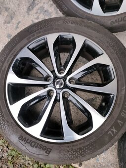 ☀️4ks alu disky orig. Nissan 5x114,3 R18 zanovne pneu 7mm - 10