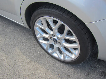 19" Ford Mondeo - 10