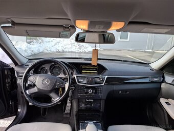 Mercedes Benz E350 + LPG - 10