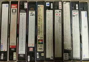 VHS kazety - 10