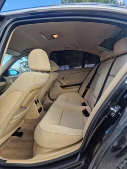 BMW e90 330d 170 kW - 10
