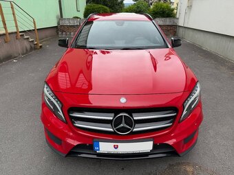 Mercedes Benz GLA 200 CDI 4MATIC - 10