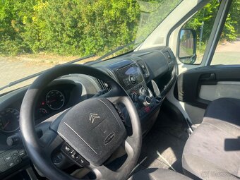 Prodám Citroen Jumper 2.2HDI r.v.2014 MAXI - 10