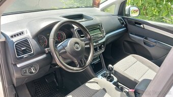 Predám Volkswagen Sharan - 2.0 TDi 125 kW DSG prevodovka - 10