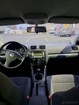 Predám Volkswagen Jetta 1.6 MPI  2007 - 10