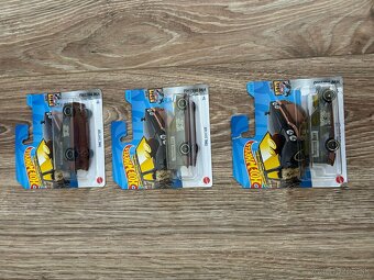 HotWheels - 10