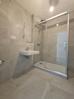 NA PRENÁJOM 3 IZBOVÝ BYT S PARKOVANÍM BRATISLAVA - 10