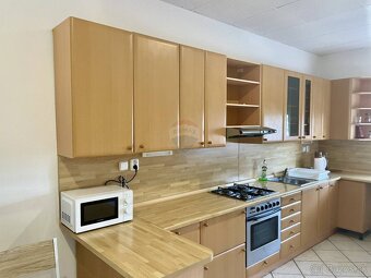 REMAX ponúka dlhodobé ubytovanie a prenájom v 5 izb. apartmá - 10