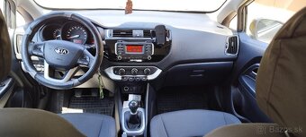 Kia Rio - 10