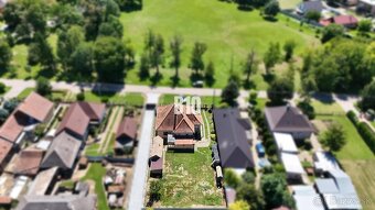 Rodinný dom Mojmirovce - 814m2 pozemok - 10