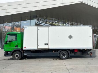 MAN TGL 12.220 4x2 s hydraulickým čelom - 10