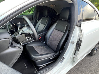 Mercedes-Benz CLA Kupé 180 d A/T - 10