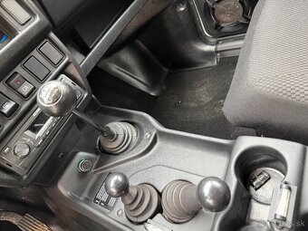 Lada Niva 4x4, 5 dverová - 10