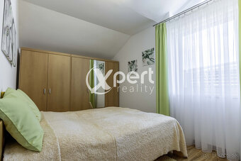 Rodinný dom – pokoj, pohodlie a skvelá dostupnosť - 10