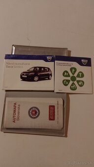 Predam Dacia Sandero 1.4. 55 kw - 10