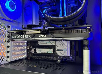 Ryzen 7 7800X3D\32GB\RTX 4070\SSD\850W Zdroj - 10