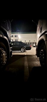 BMW E38 728i - 10