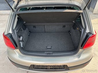 Volkswagen Polo CROSS 1.6TDI - 10