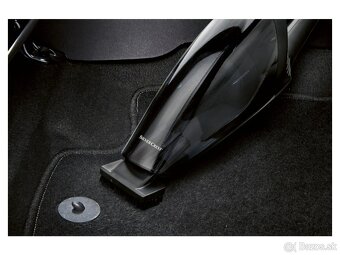 Ručný vysávač do auta 12 V - 10