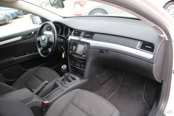 Škoda Superb 2.0 TDI CR 140k Comfort - 10