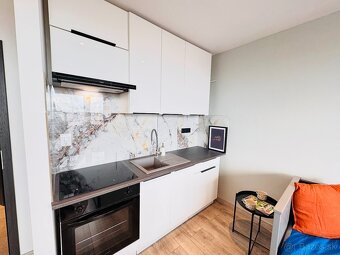 NAJLEPŠIA GARSÓNKA, PETRŽALKA, KLÍMA, LOGGIA, ELEKTRIČKA - 10