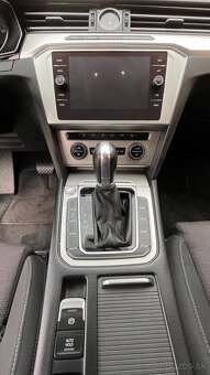Volkswagen Passat 1.4 TSI Comfortline DSG - 10