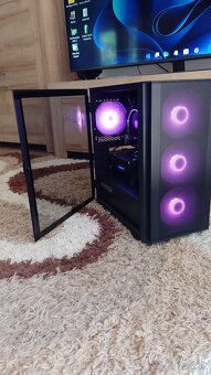 Predam vykonny herny PC-RTX-2070SUPER/RYZEN 5 5500/16GB DDR4 - 10