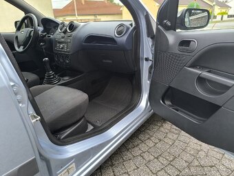 Ford Fiesta 1.25 Duratec - 10