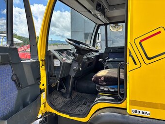 🟡 MAN 10.180 + NAVARA NK60 + 2x kontajner – TOP STAV - 10