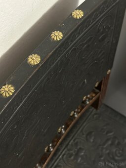 Historická drevená stolička - 10