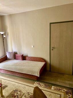 Predaj 3-izbový byt so zariadeným a parkovacím miestom  - 10