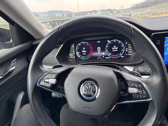 Škoda Octavia 4 Combi 2.0 TDI DSG 9/2021 - 10