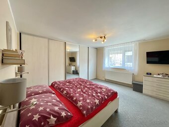 Na predaj dom s garážou v Skalici - zľava 20.000 eur - 10