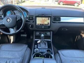 Predám Volkswagen touareg 3.0 180kw - 10
