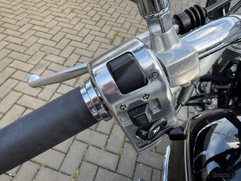 Yamaha XVS 1100 Dragstar černý - 10