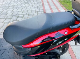 skúter Motorro Longjia Maxi 125 cm³ – rok 2017 - 10