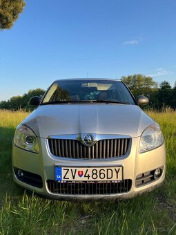 Škoda Fabia 2 Hatchback 1.4 MPi - 10