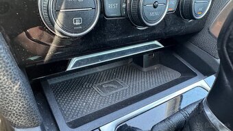 VW Passat B8 2.0 TDI DSG Highline / - 10