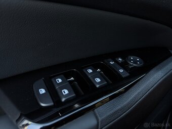 KIA Sportage 1.6 Platinum T-GDi mHEV Platinum 4x4 automat - 10