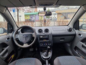 Ford Fiesta Automat - 10
