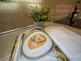 VYMEŇ SUSEDA  - VÝNIMOČNÝ 4 IZB. RD - NOVOSTAVBA, BLATNÉ, S - 10